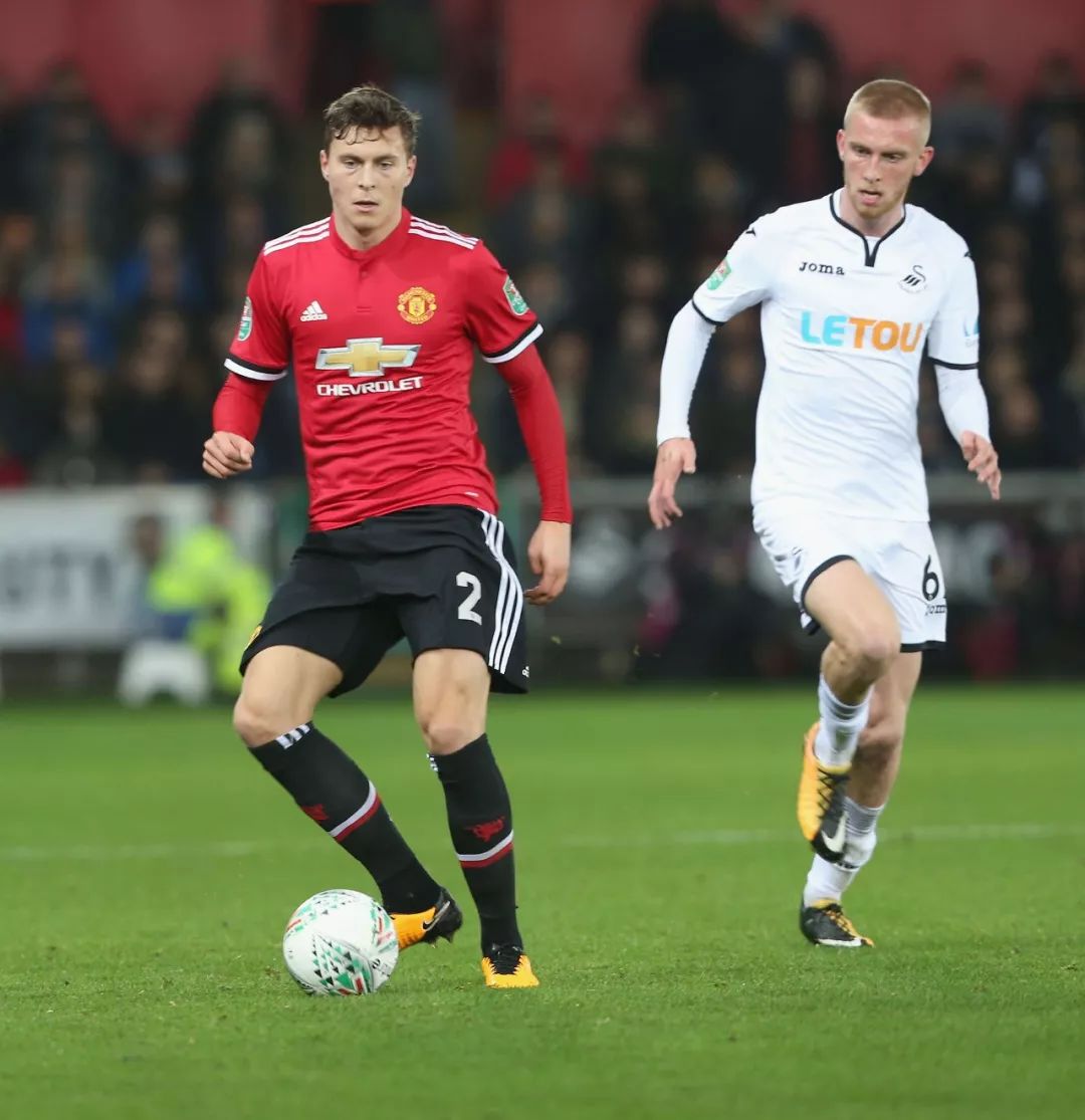 于依赖某种 于依赖某种